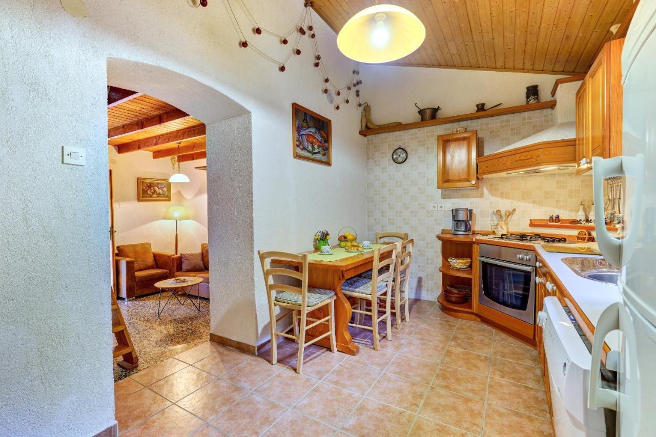 Casa Aromatica Maria Villa Mali Losinj Exterior photo